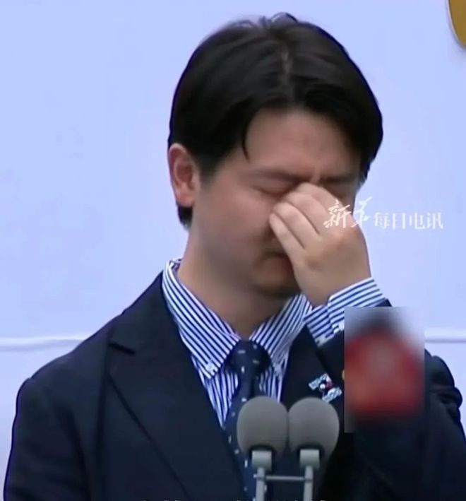 文学奖获得者刘楚昕追忆已故女友CQ9电子平台网站泪目！漓江